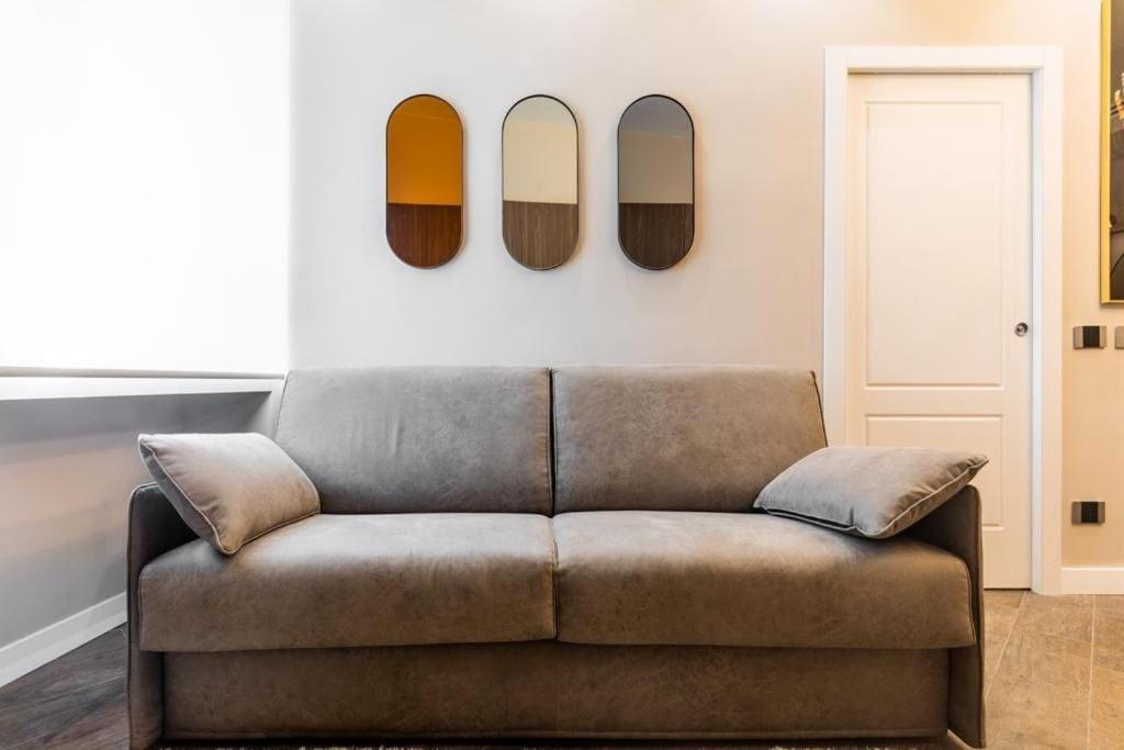 Appartement Dali Duomo Golden House à Milan Extérieur photo