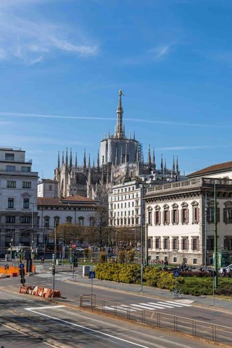 Appartement Dali Duomo Golden House à Milan Extérieur photo